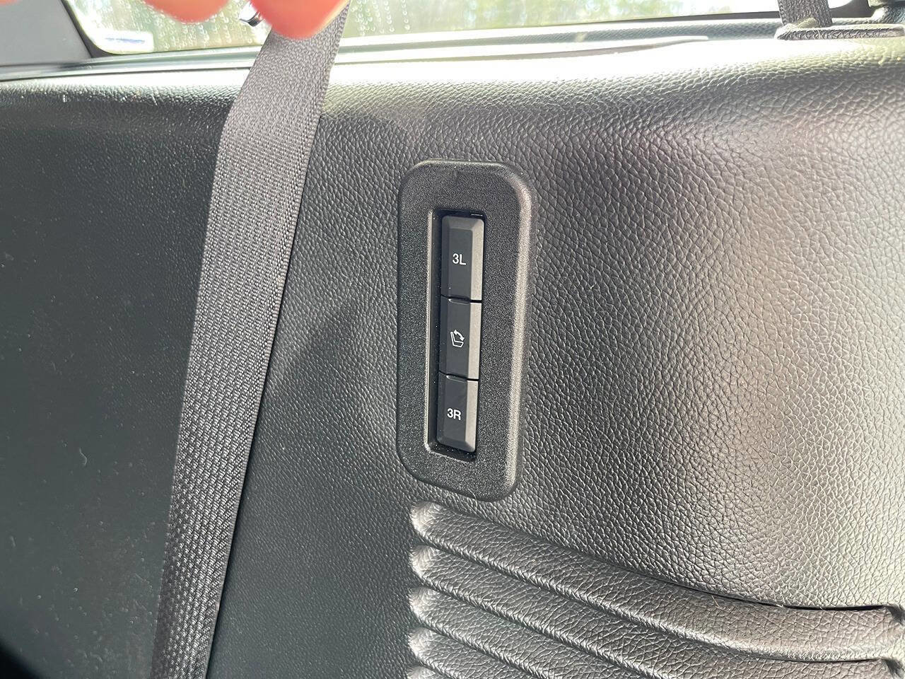 Used 2017 Ford Expedition King Ranch image 30