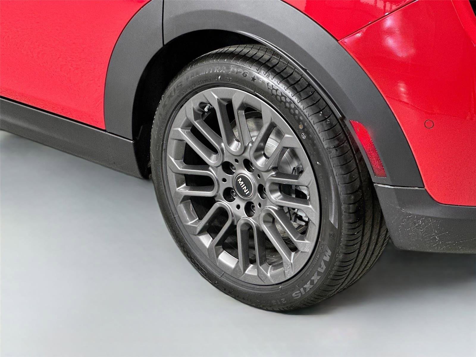 Certified 2025 MINI Cooper S FWD image 23