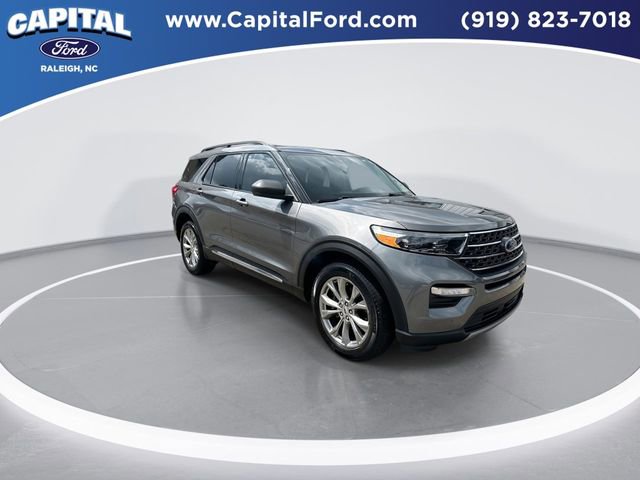 Used 2023 Ford Explorer XLT w/ Equipment Group 202A image 2