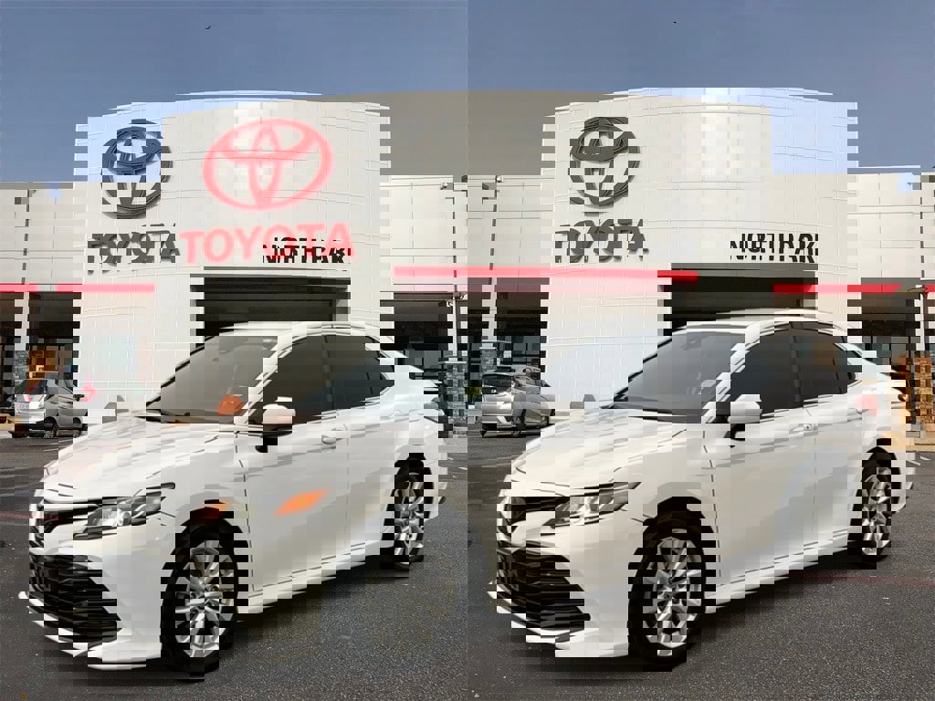 Used 2020 Toyota Camry LE