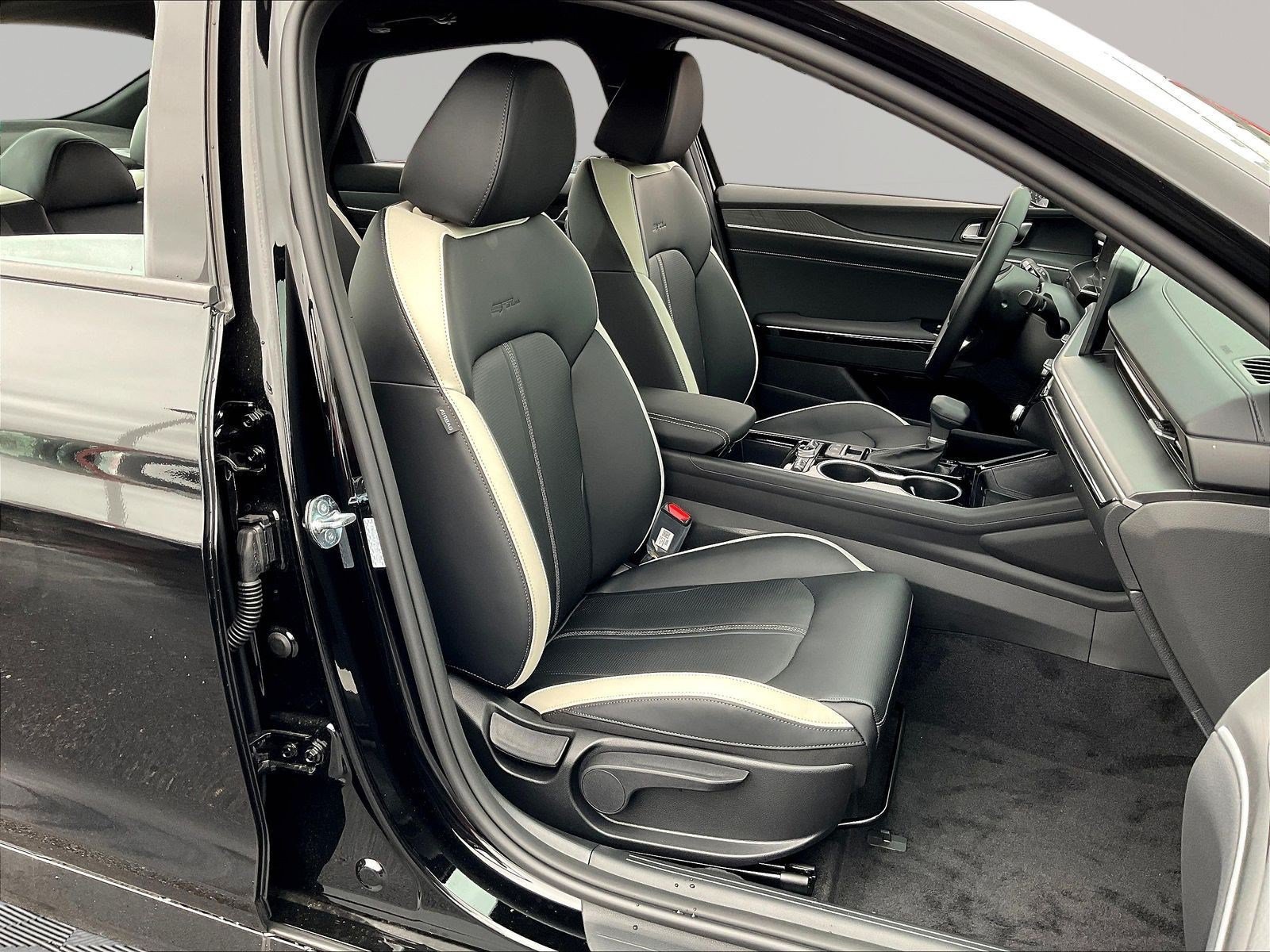 New 2026 Kia K5 GT-Line FWD image 19
