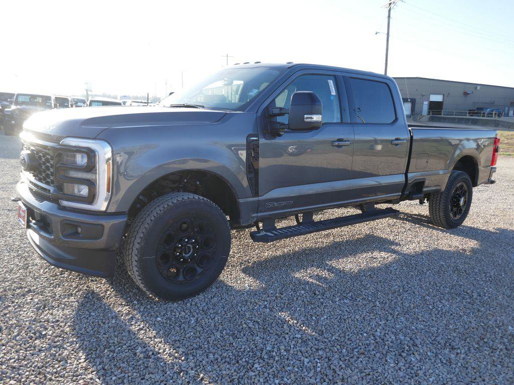 New 2026 Ford F350 Lariat w/ Black Appearance Package image 9
