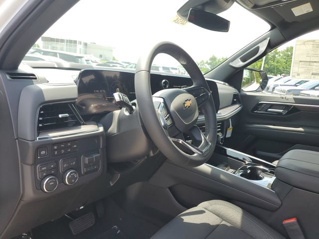 New 2026 Chevrolet Tahoe LS w/ LPO, Dark Essentials Package AWD/4WD image 18