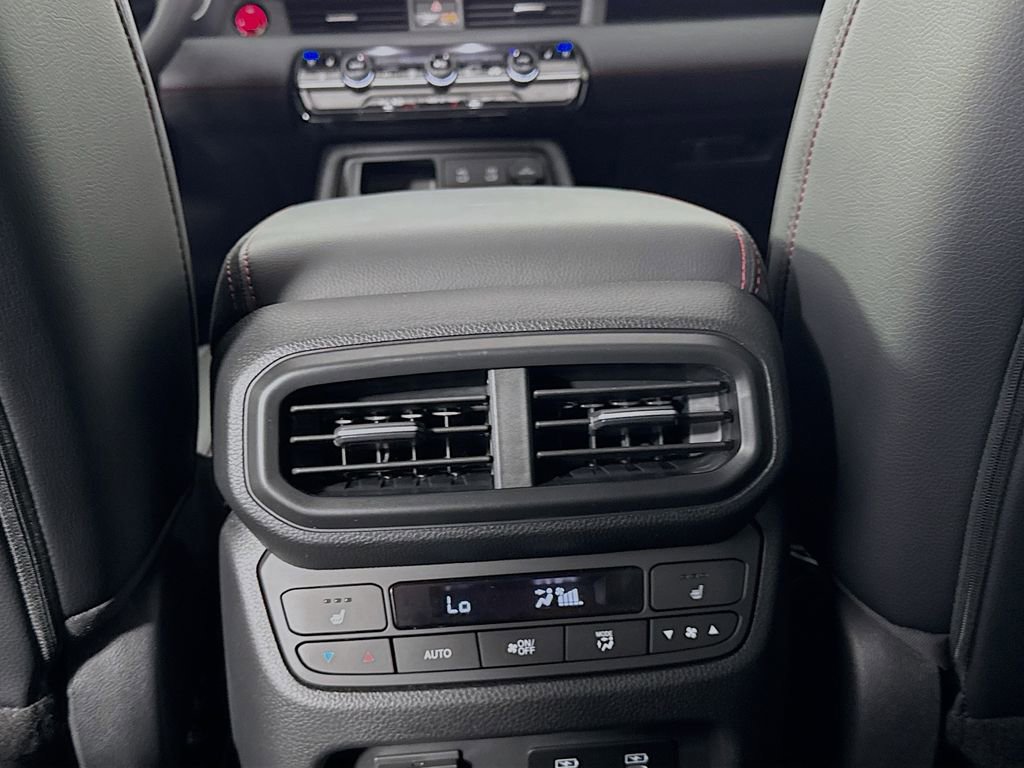 New 2026 Honda Pilot Black Edition image 32