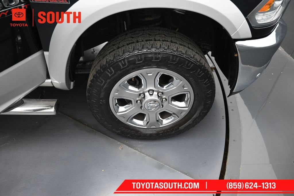 Used 2017 RAM 2500 Laramie AWD/4WD image 35