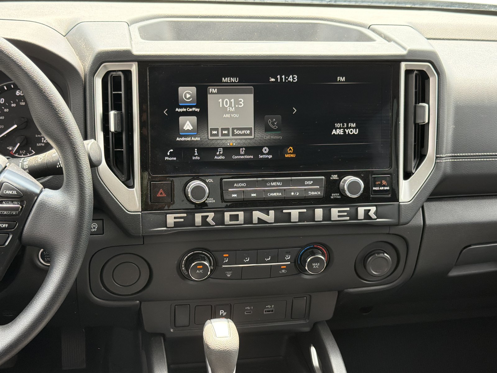 Used 2025 Nissan Frontier SV RWD image 30