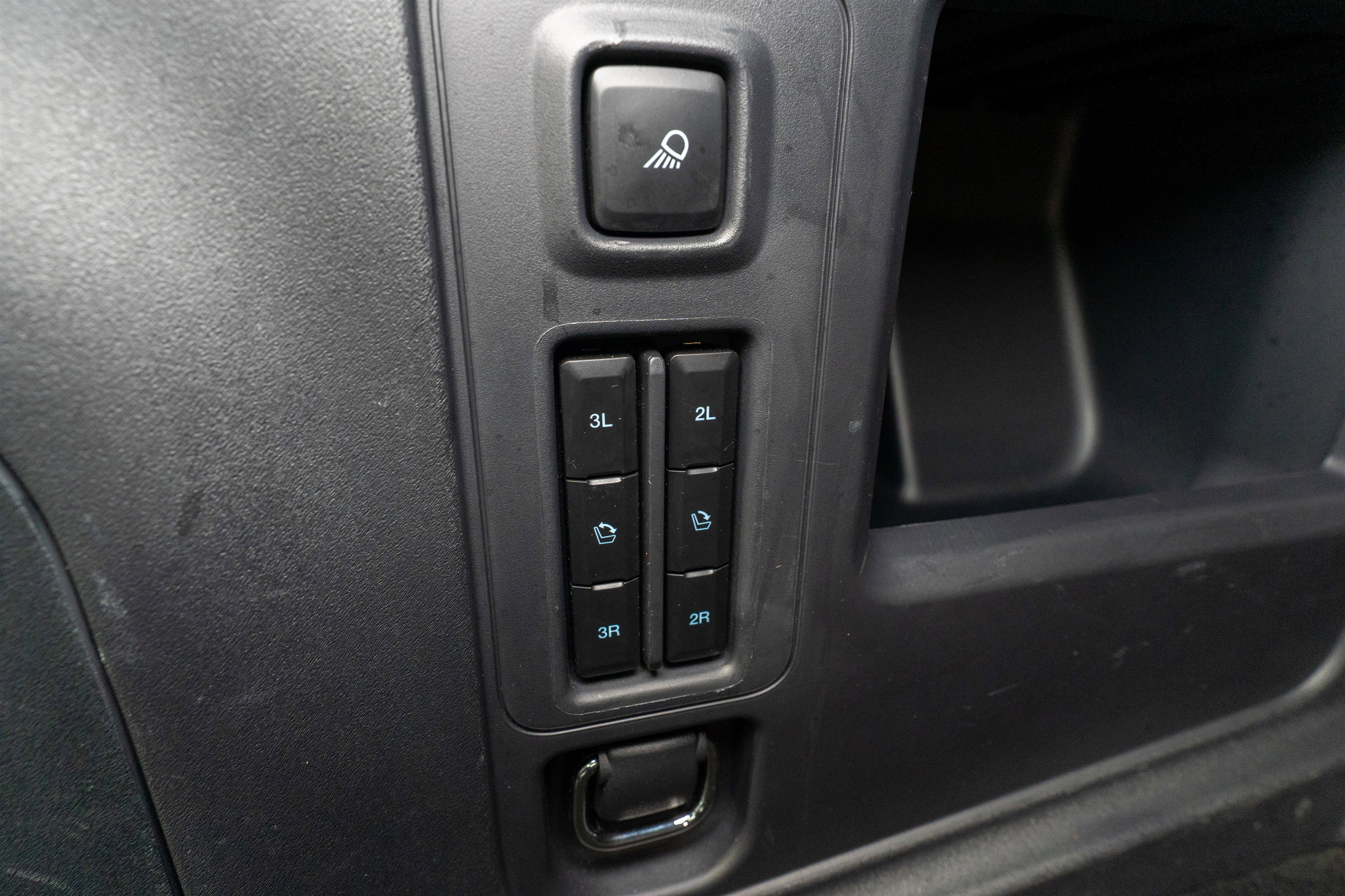 Used 2025 Ford Expedition King Ranch AWD/4WD image 36