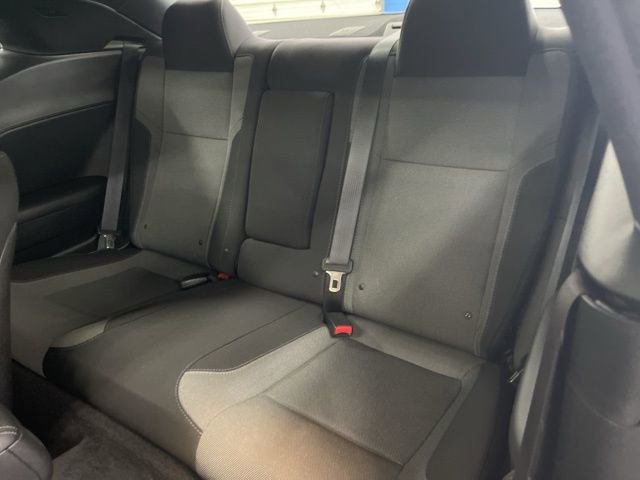 Used 2015 Dodge Challenger R/T w/ Quick Order Package 22B R/T image 26