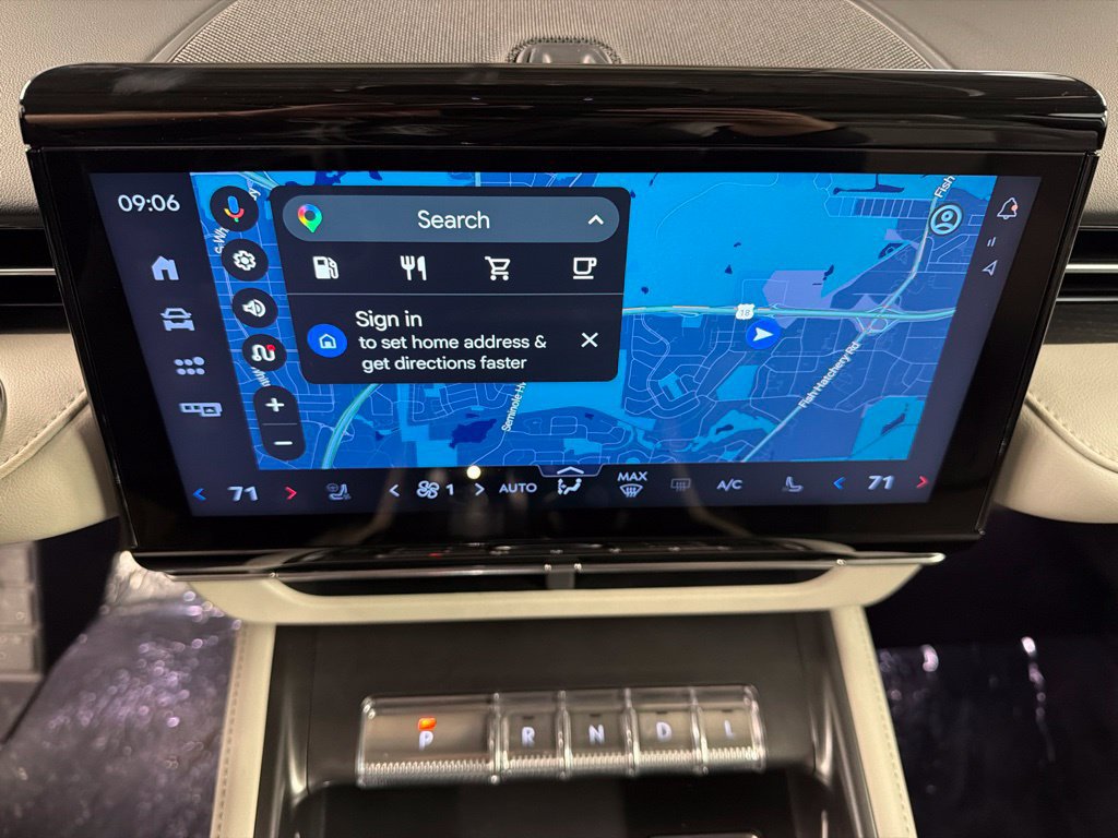 New 2026 Lincoln Nautilus Reserve w/ Jet Appearance Package AWD/4WD image 11