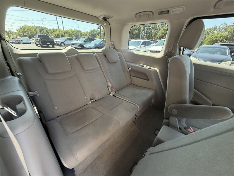 Used 2015 Nissan Quest S FWD image 14