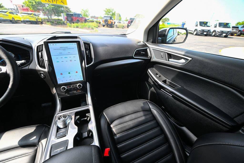 Certified 2024 Ford Edge SEL w/ Convenience Package AWD/4WD image 34