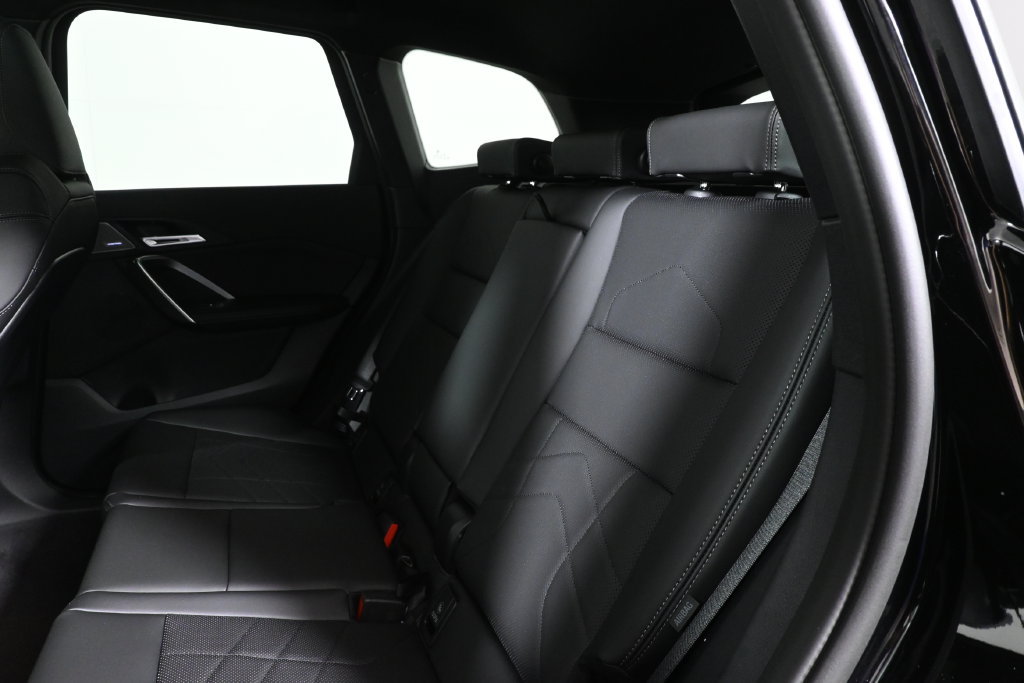 New 2027 BMW X1 xDrive28i AWD/4WD image 4