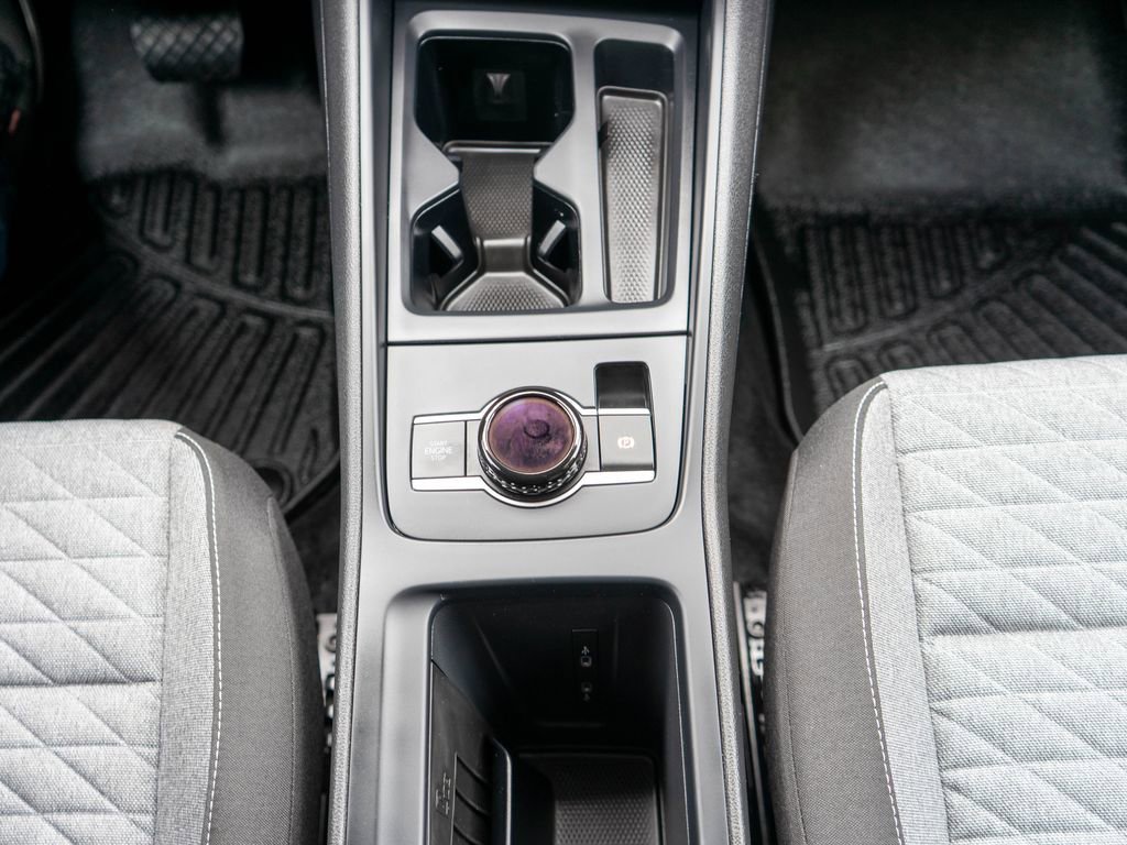 Used 2025 Volkswagen Tiguan S image 22