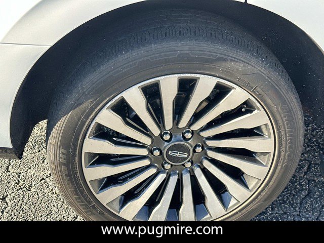 Used 2021 Lincoln Navigator Reserve w/ Luxury Package image 17