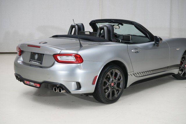 Used 2017 FIAT 124 Spider Abarth image 19