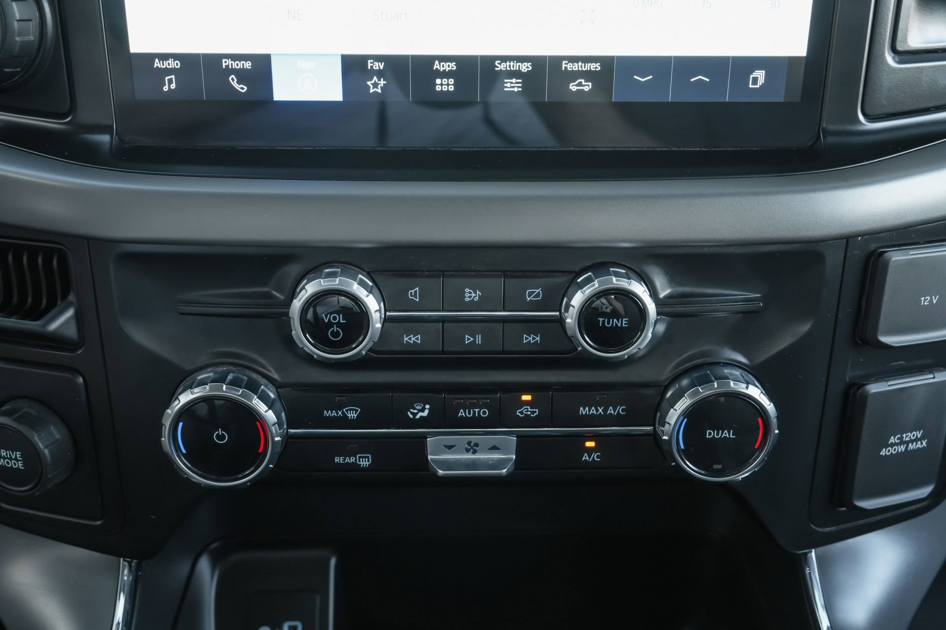 Used 2024 Ford F150 XLT w/ Mobile Office Package image 15