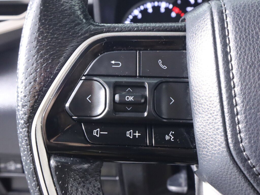 Used 2022 Toyota Tundra SR5 image 12