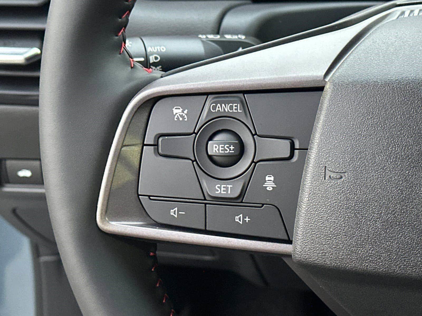 New 2026 Nissan Sentra SR w/ Floor Mat Package FWD image 24