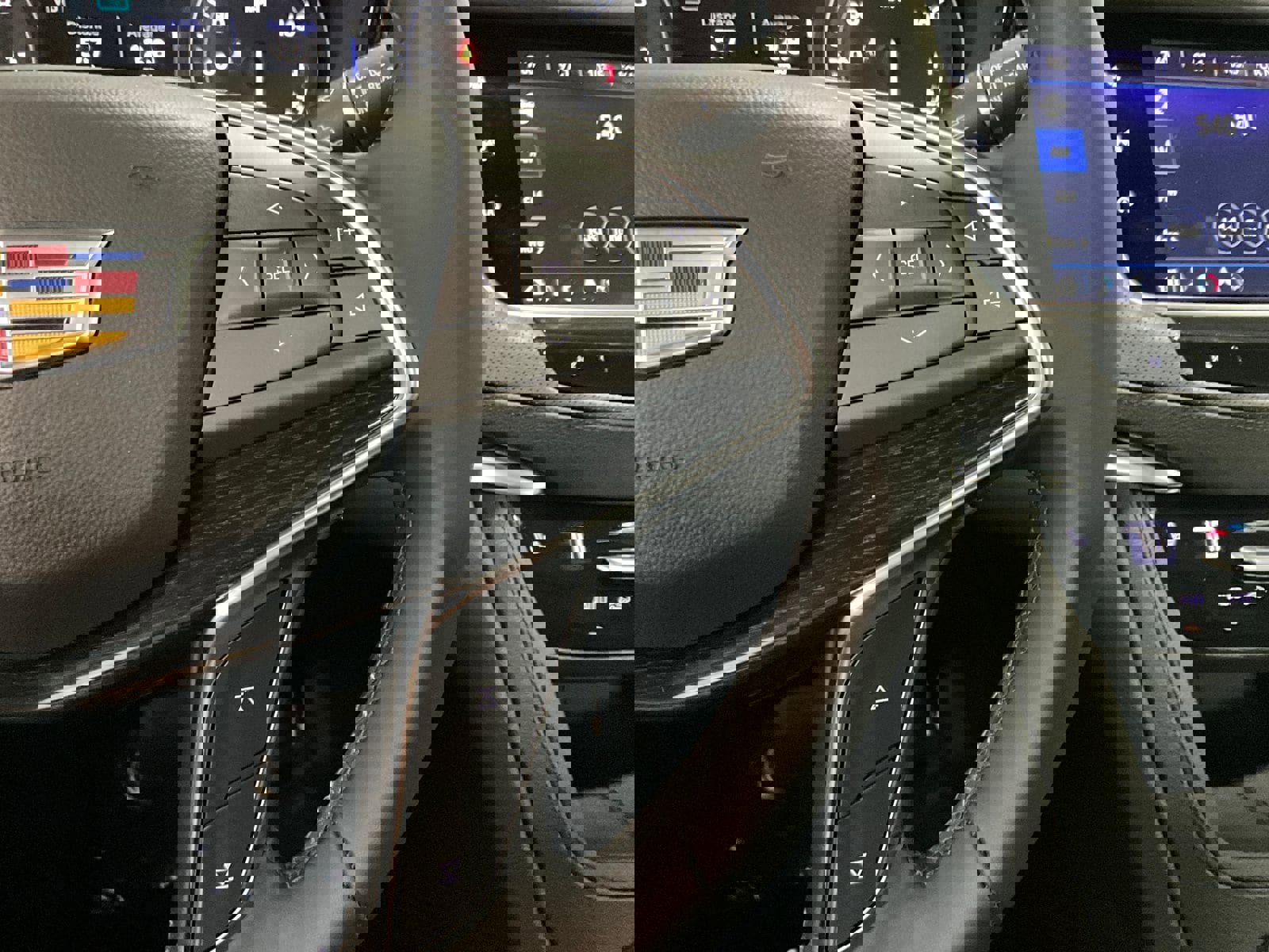 Used 2025 Cadillac XT5 Premium Luxury w/ Technology Package image 18