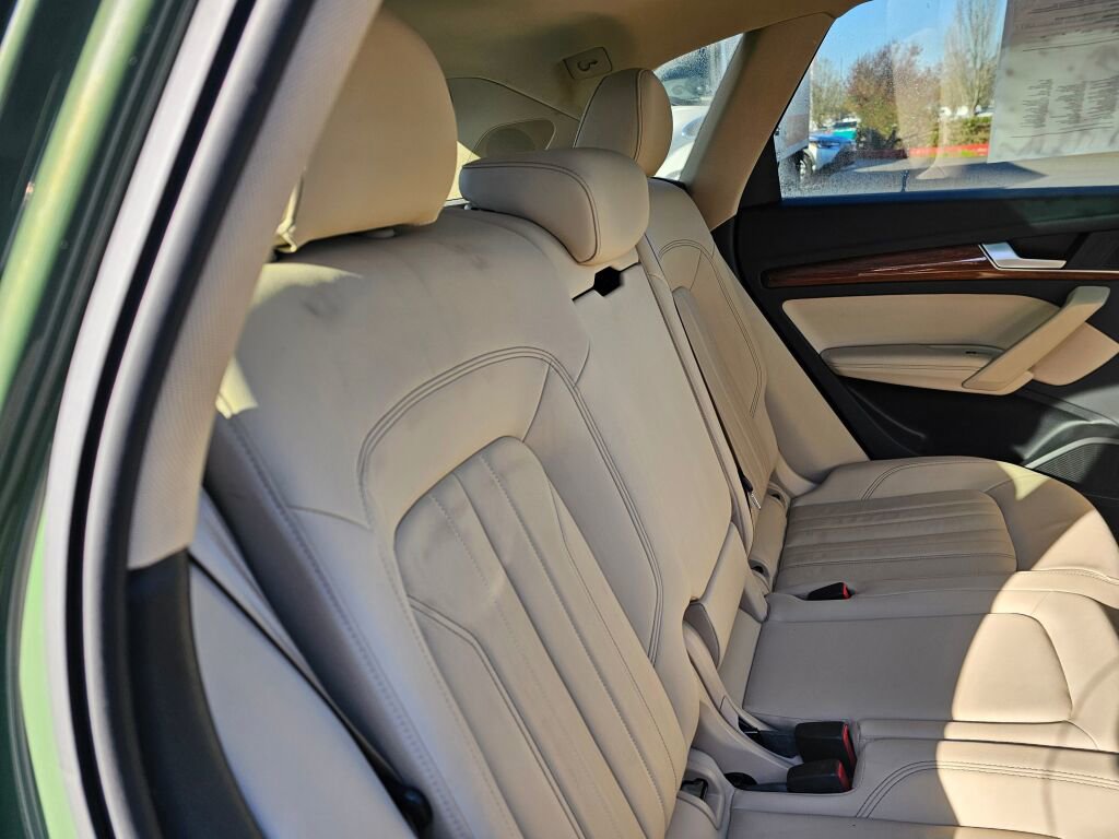 Used 2022 Audi Q5 2.0T Premium Plus AWD/4WD image 17
