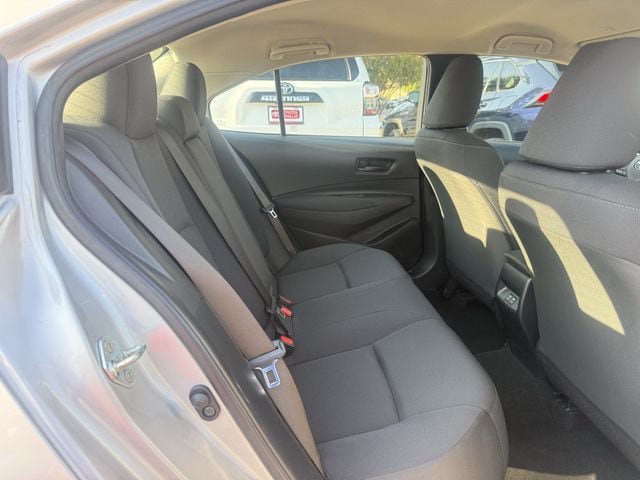 Used 2024 Toyota Corolla LE FWD image 29