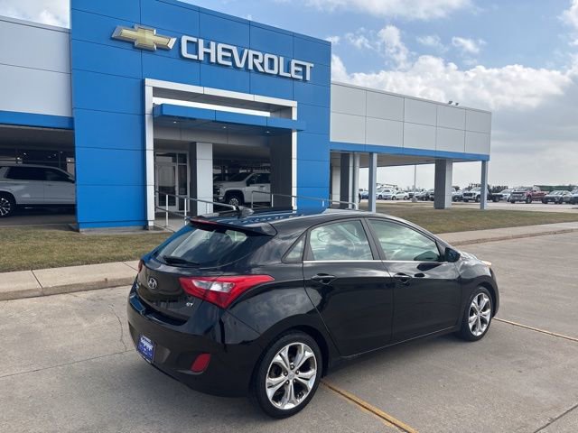 Used 2013 Hyundai Elantra GT w/ Touch & Go Pkg image 9
