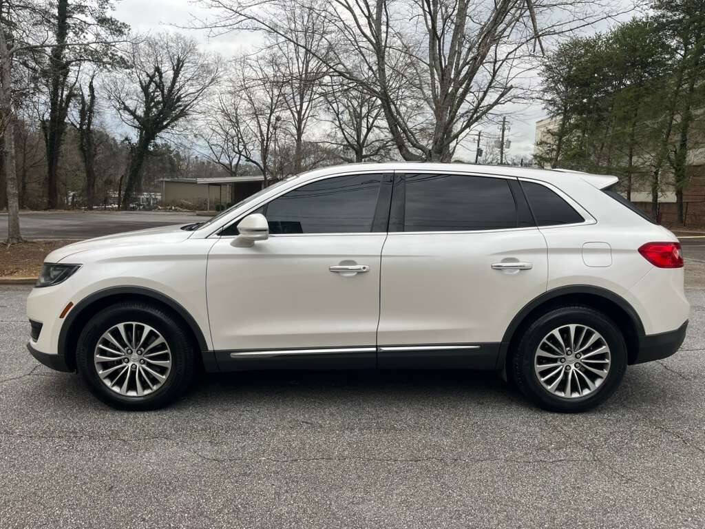 Used 2016 Lincoln MKX Select w/ Climate Package AWD/4WD image 8