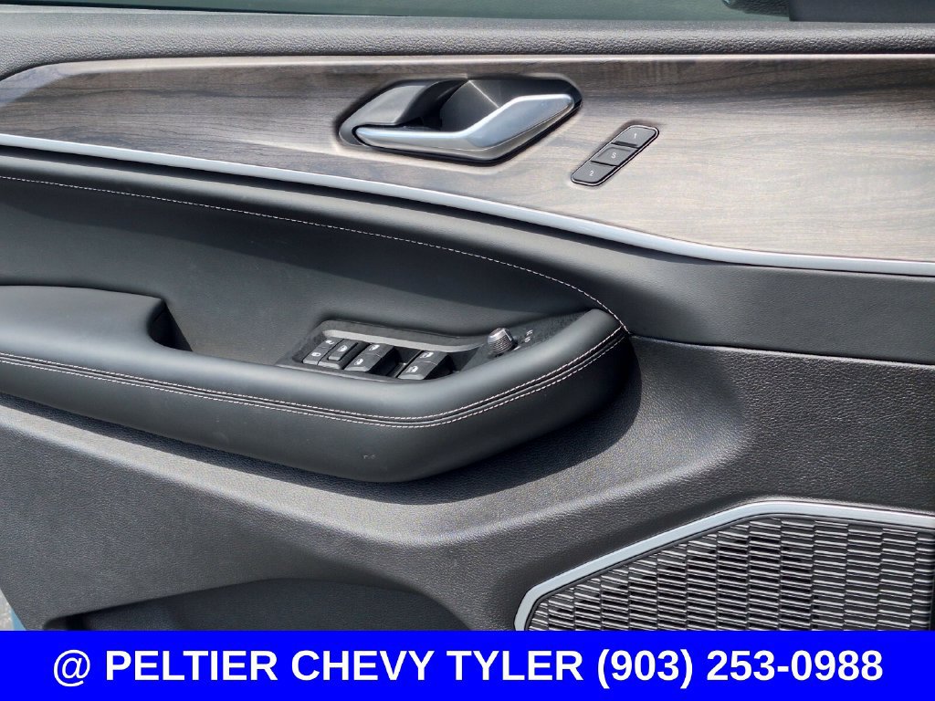Used 2026 Jeep Grand Cherokee L Limited AWD/4WD image 34