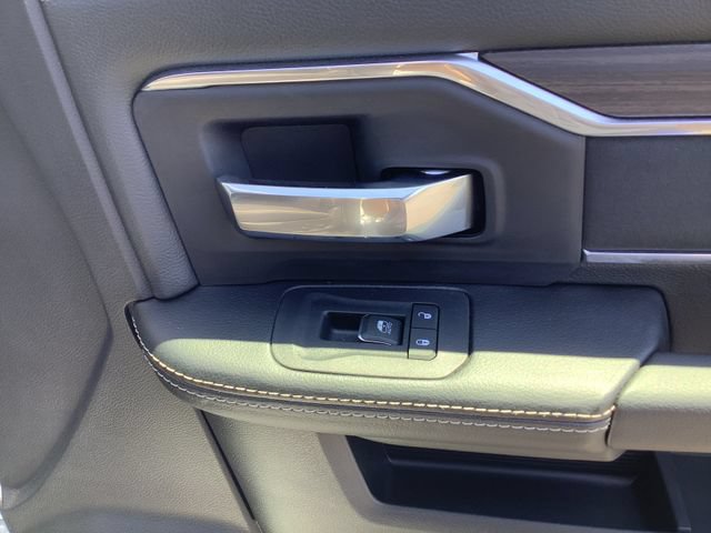 New 2026 RAM 2500 Laramie w/ Night Edition AWD/4WD image 45