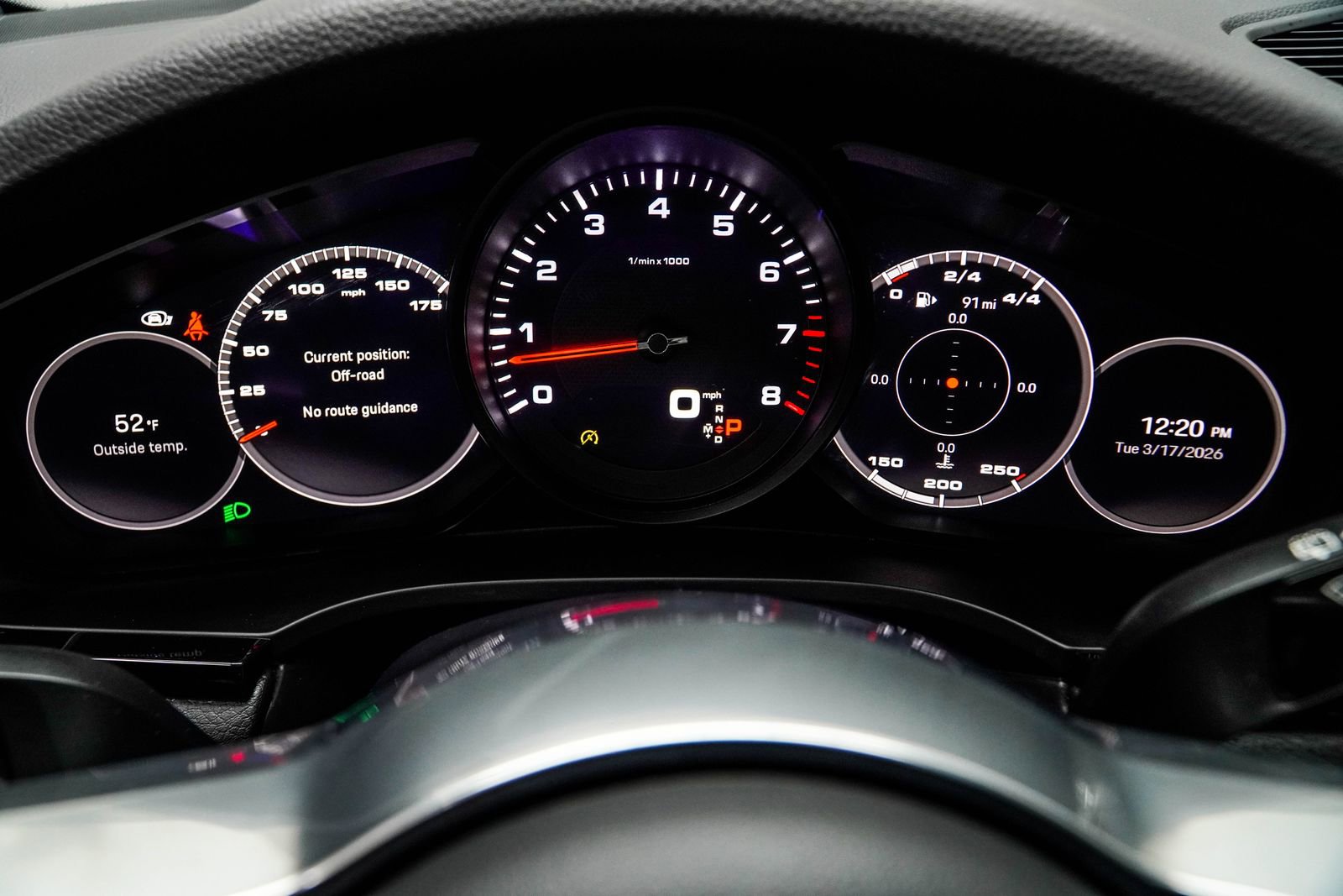 Used 2023 Porsche Cayenne Platinum Edition image 37