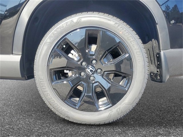 New 2026 Honda Pilot Black Edition image 9