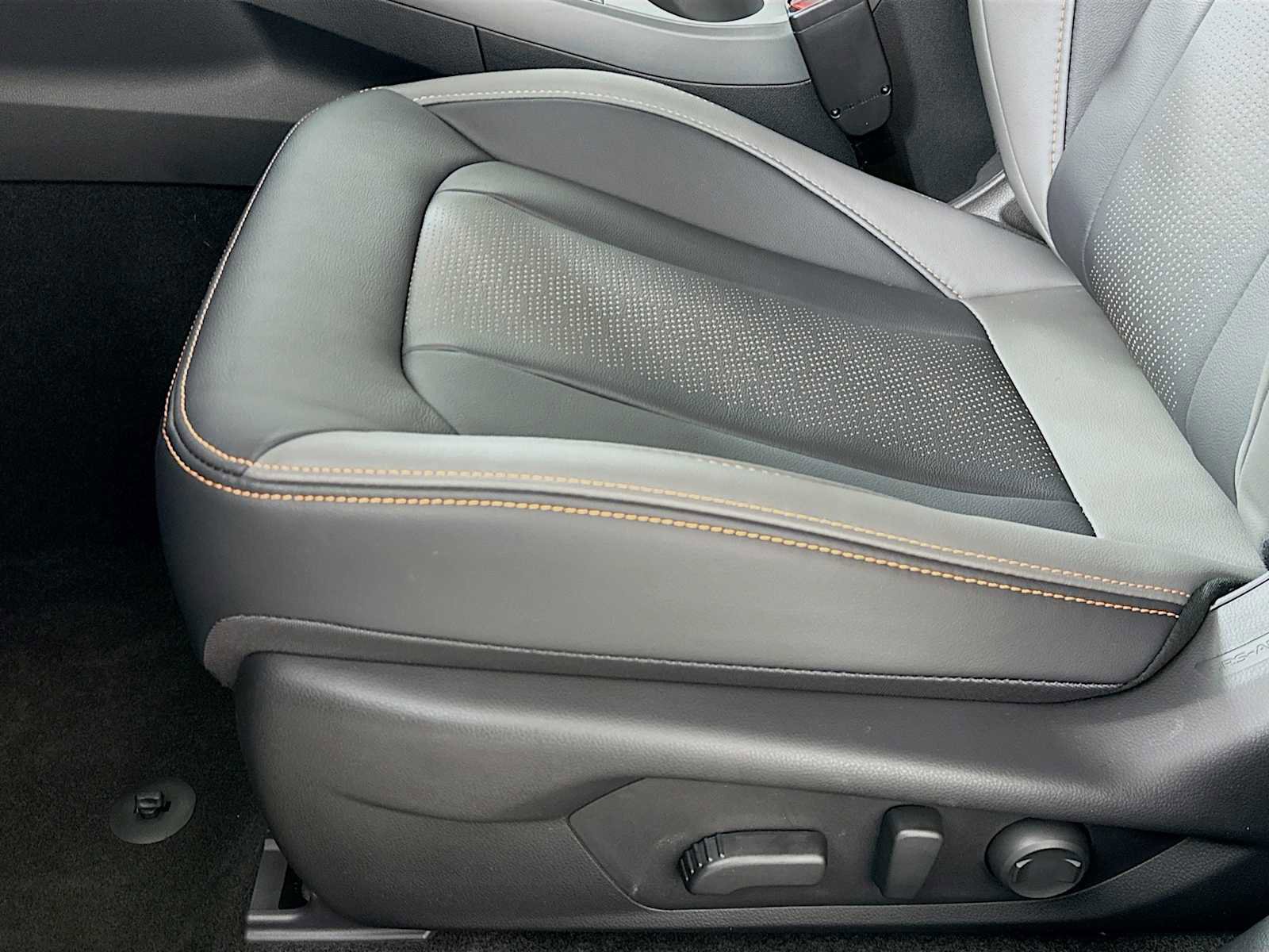 New 2025 Subaru Crosstrek 2.5i Limited image 17