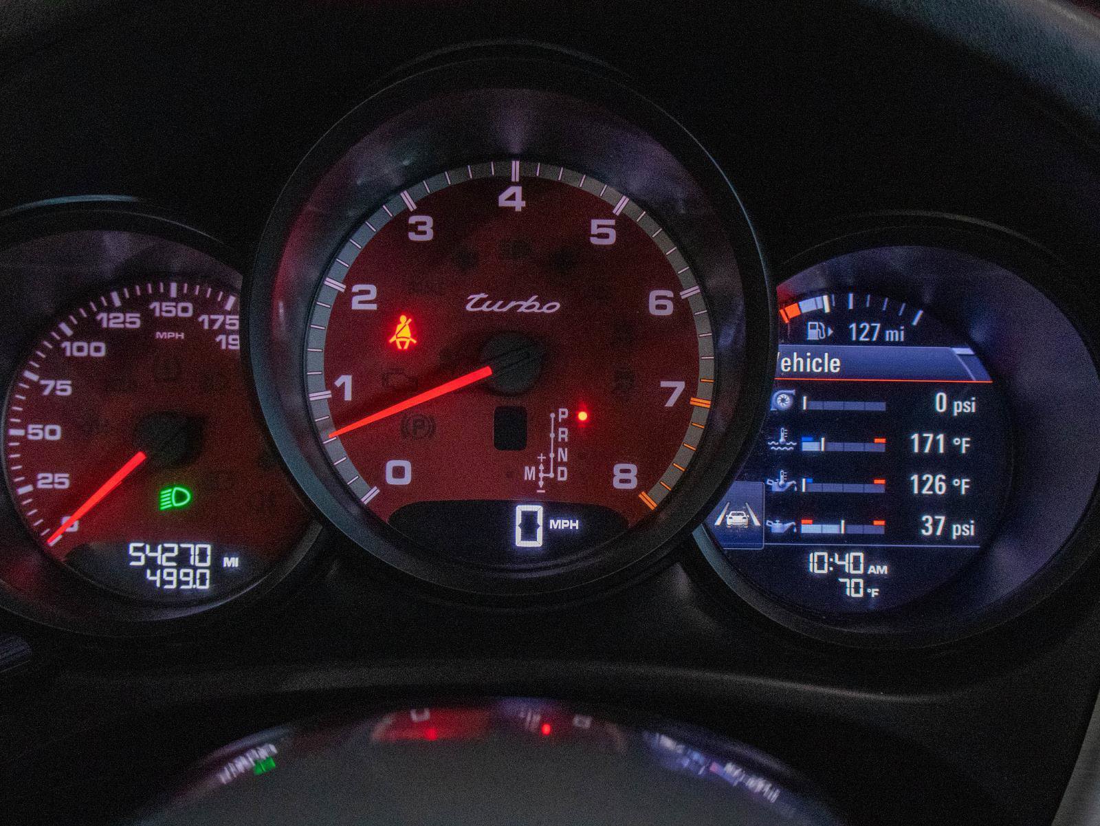 Used 2017 Porsche Macan Turbo image 16