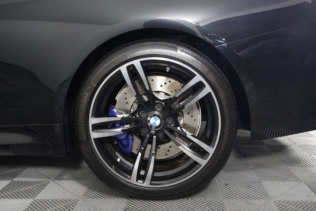 Used 2016 BMW M4 Convertible RWD image 14