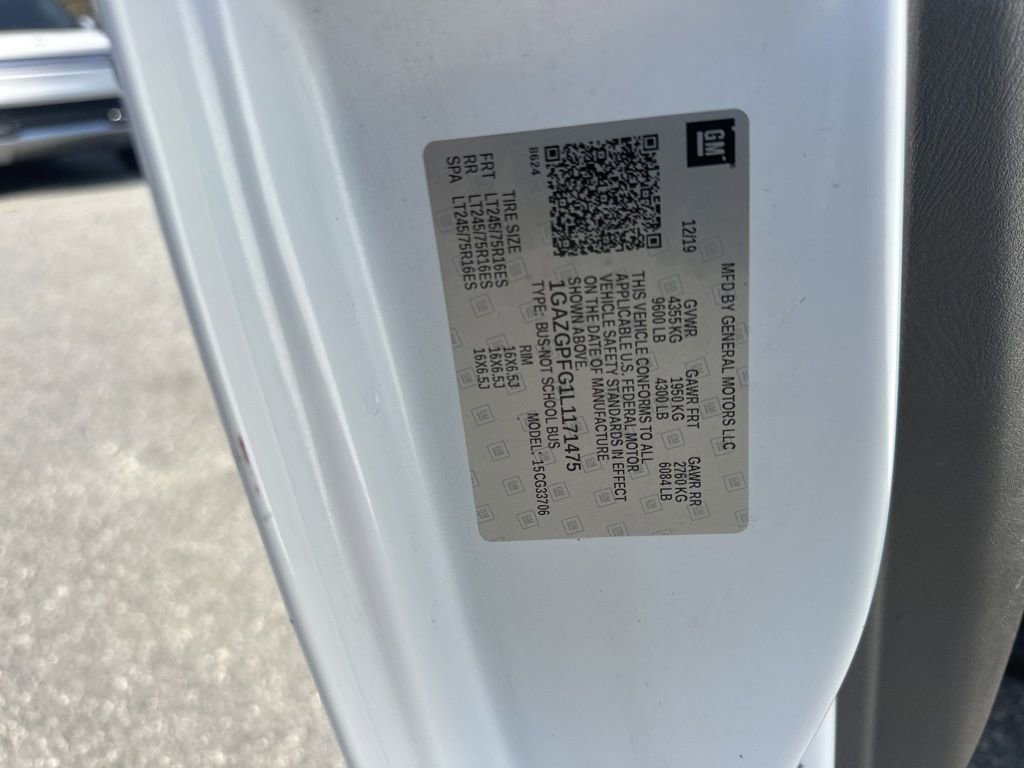 Used 2020 Chevrolet Express 3500 LT w/ LT Preferred Equipment Group image 30