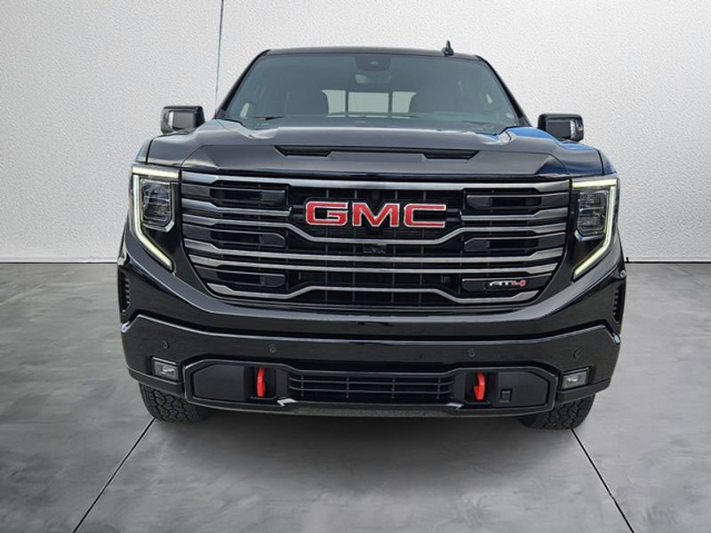New 2026 GMC Sierra 1500 AT4 w/ AT4 Premium Package image 8
