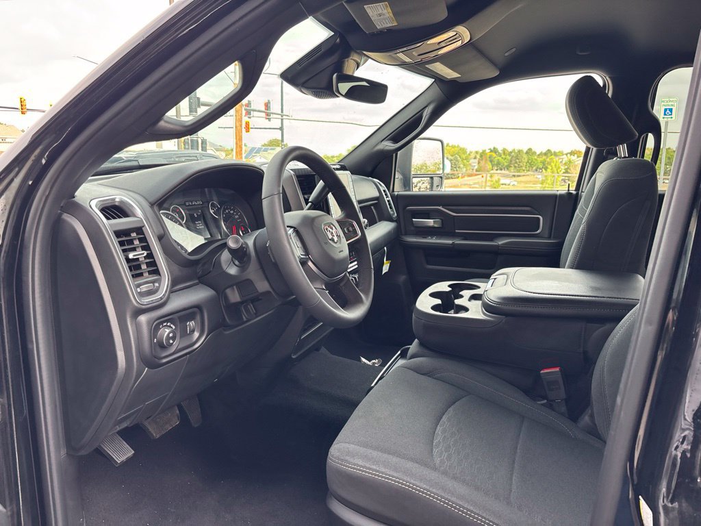 Used 2026 RAM 2500 Big Horn AWD/4WD image 9