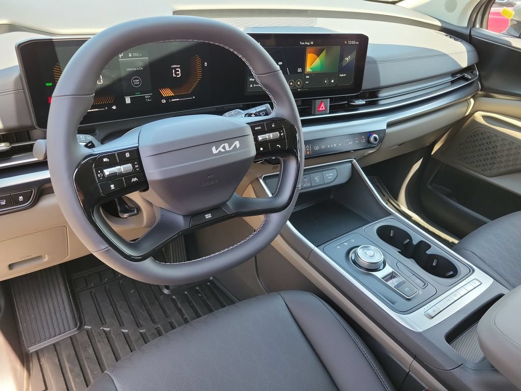 New 2027 Kia Carnival LXS FWD image 12