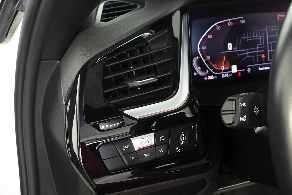 Used 2023 BMW Z4 sDrive30i w/ Premium Package image 18