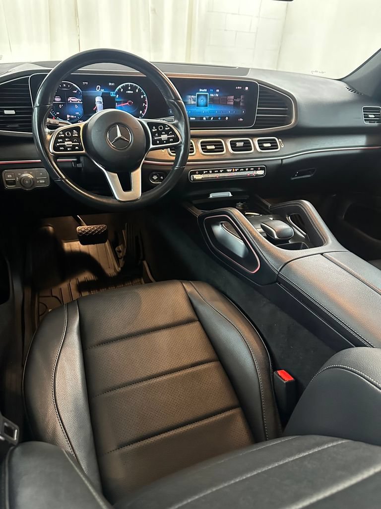 Used 2022 Mercedes-Benz GLE 350 4MATIC w/ AMG Line Exterior image 23