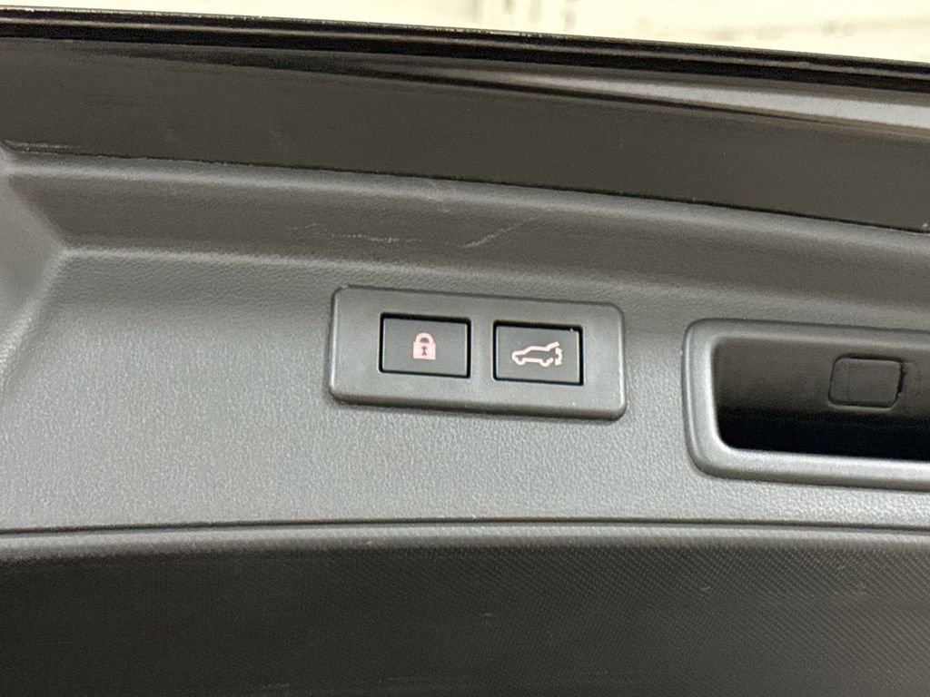 Used 2024 Subaru Forester Premium image 29