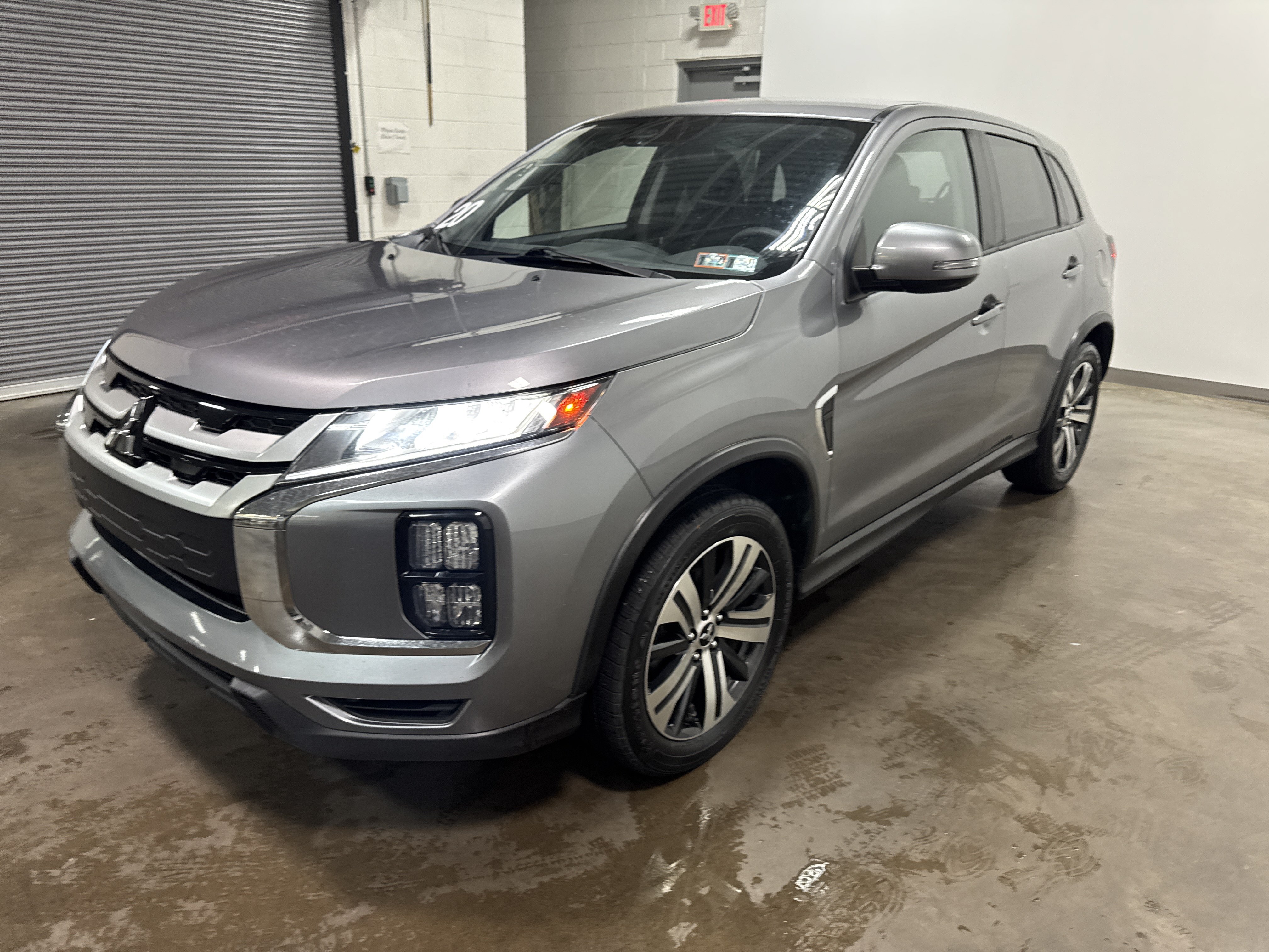 Used 2020 Mitsubishi Outlander Sport SE AWD/4WD image 7