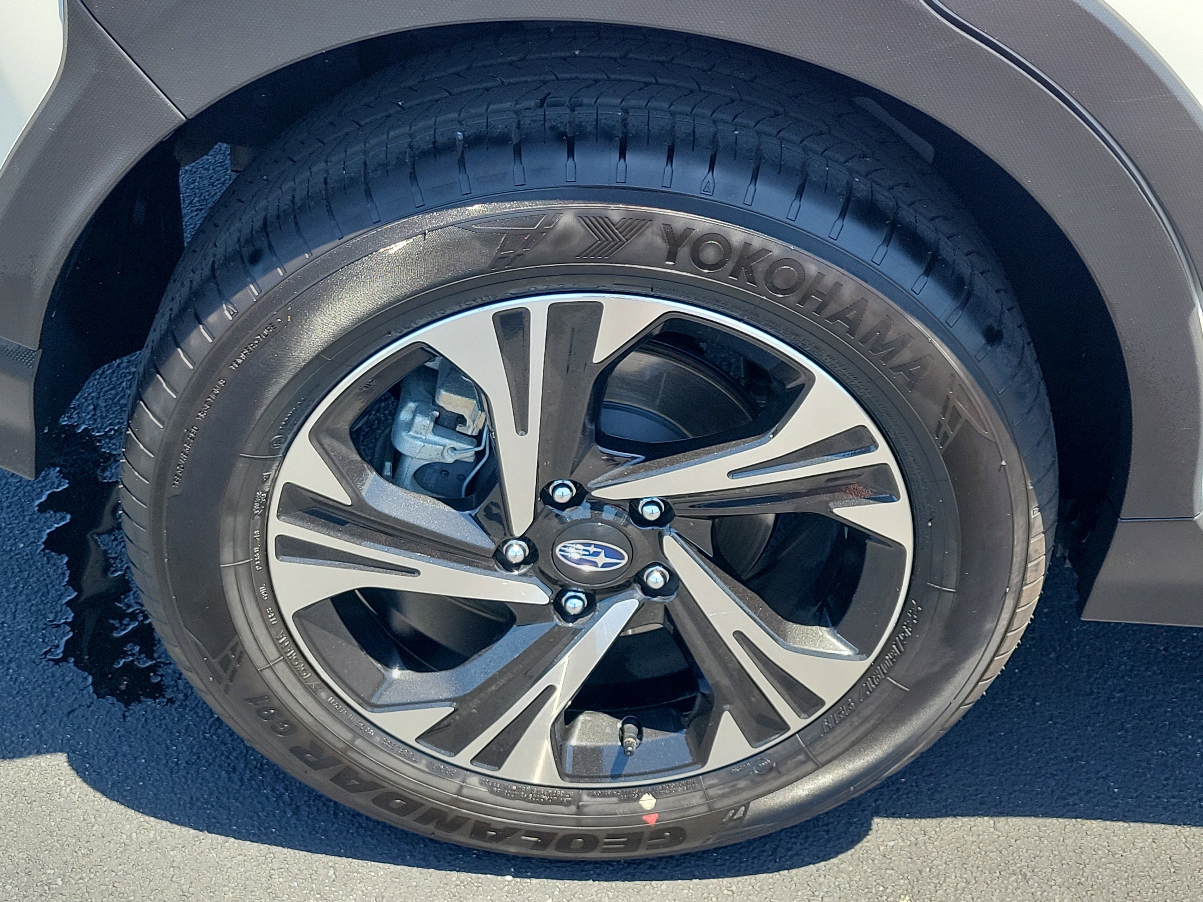 Used 2024 Subaru Crosstrek 2.0i Premium AWD/4WD image 10