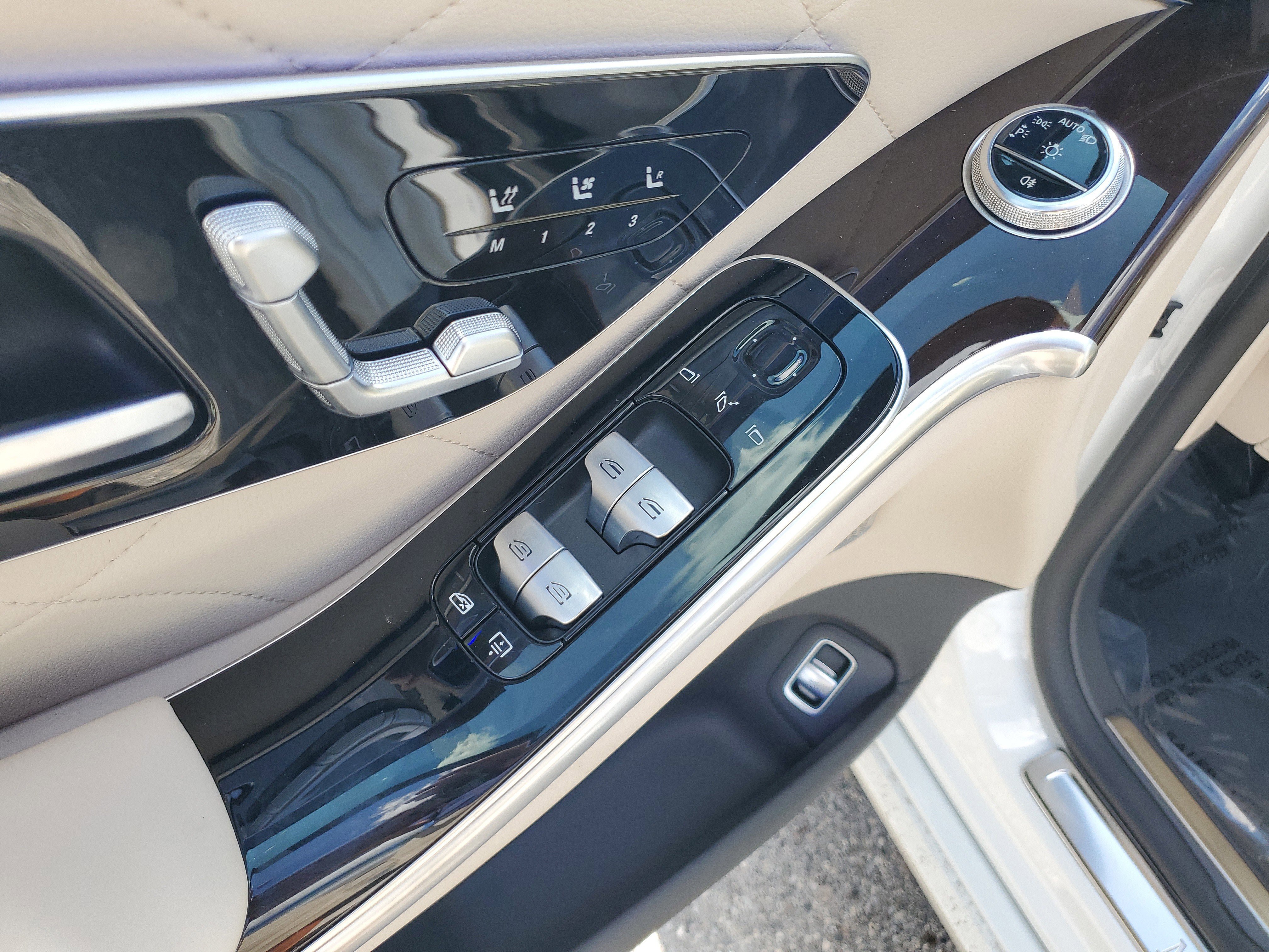 New 2026 Mercedes-Benz S 580e 4MATIC Sedan image 20