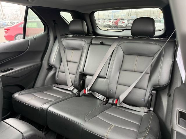 Used 2023 Chevrolet Equinox Premier image 30
