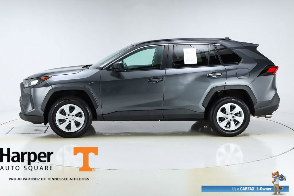 Used 2020 Toyota RAV4 LE image 39