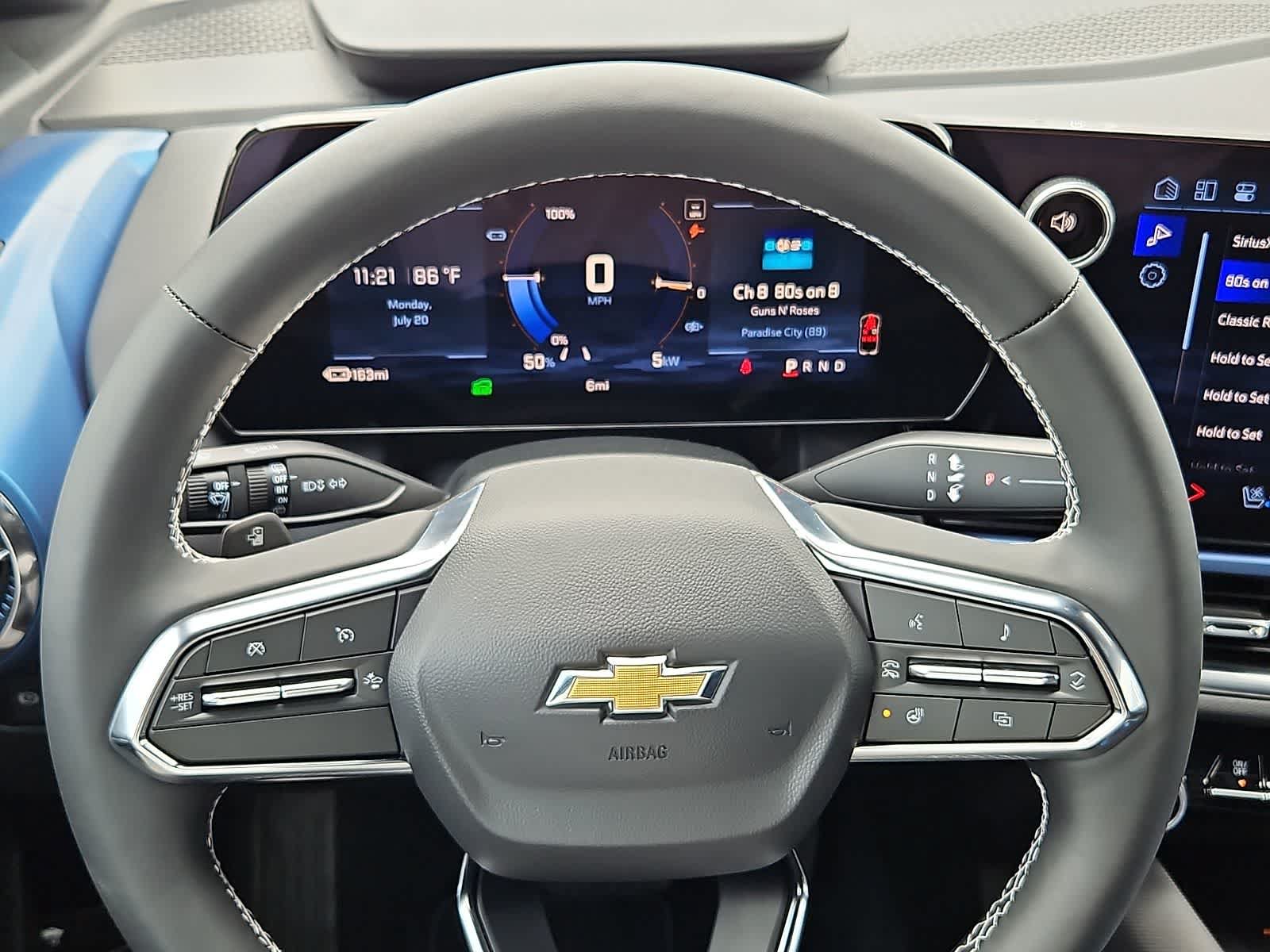 New 2026 Chevrolet Equinox EV LT w/ Convenience Package II FWD image 17