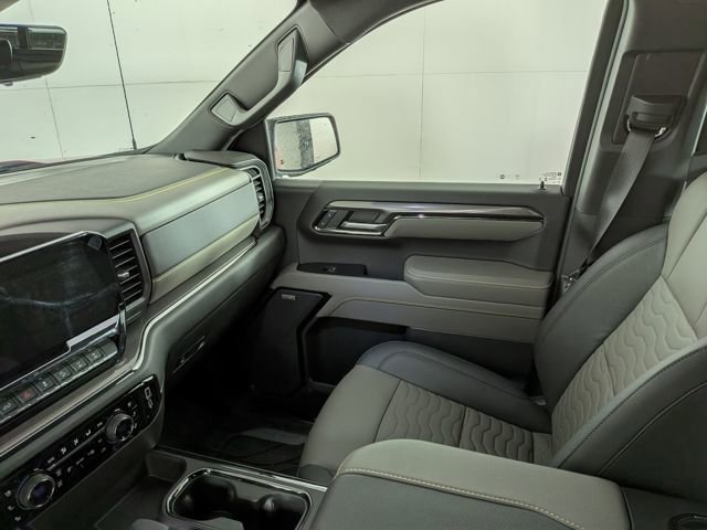 New 2025 Chevrolet Silverado 1500 ZR2 w/ Technology Package image 28