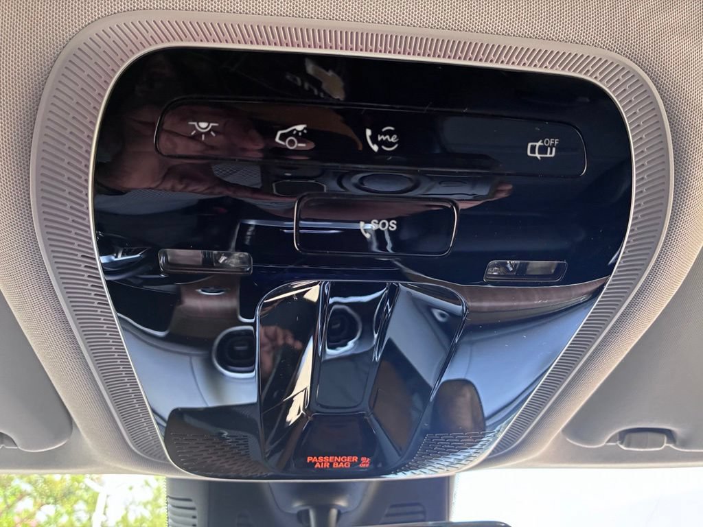 Used 2024 Mercedes-Benz GLC 300 image 35