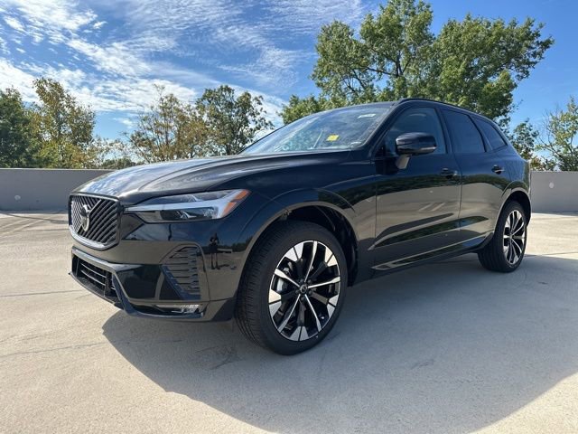 New 2026 Volvo XC60 B5 Plus w/ Protection Package Premier image 3